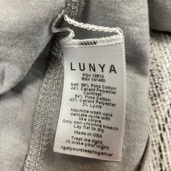 LUNYA Tank Shirt Womens Small Gray Restore Muscle Tee Ambient Grey Heather NWOT - Picture 5 of 6